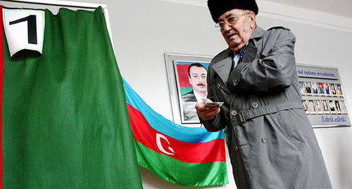 Ход выборов в Азербайджане. Фото: RFE / RL, http://www.radioazadlyg.org/content/article/2178723.html 