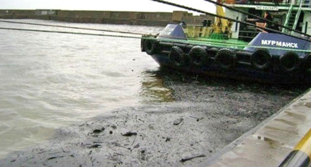 Разлив нефти в Туапсинском районе. Фото http://portnews.ru/