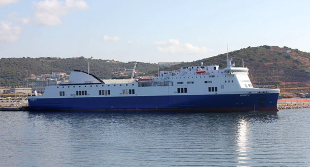 Судно Norman Atlantic. Фото: Eustace Bagge http://en.wikipedia.org/