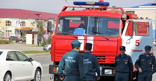 Пожарная машина. Фото Ахмеда Альдебирова для "Кавказского узла"