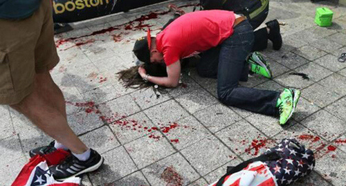 Терракт в Бостоне, 15 апреля 2013 года. Фото: The Boston Marathon Explosion/facebook.com