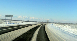 Автодорога Урвань-Нарткала. КБР. Фото Людмилы Маратовой для "Кавказского узла" Автодорога Урвань-Нарткала. КБР. Фото Людмилы Маратовой для "Кавказского узла"
