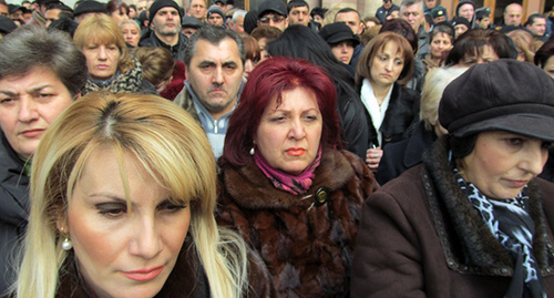Участники акции протеста предпринимателей. Ереван, 28 января 2015 г. Фото Армине Мартиросян для "Кавказского узла"