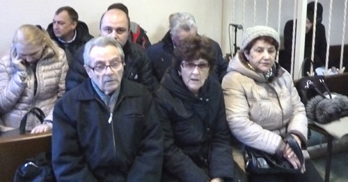Потерпевшие в зале суда. Сочи, 12 февраля 2015 г. Фото Светланы Кравченко для "Кавказского узла"