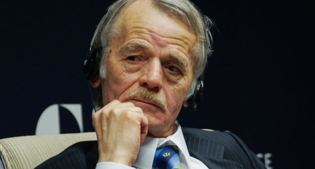 Мустафа Джемилев. Фото: VOA http://uk.wikipedia.org/