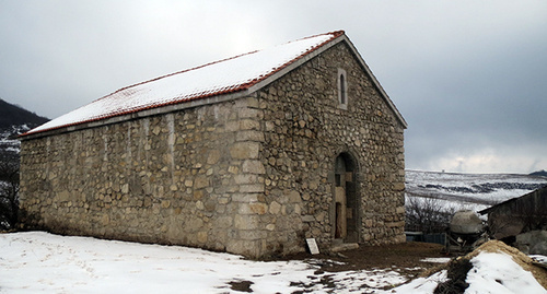 13.Отреставрированная церковь Пирумашен находится рядом с трассойСтепанакерт – Сарушен. Нагорный Карабаха. Аскеранский район. Фото Алвард Григорян для "Кавказского узла" 13.Отреставрированная церковь Пирумашен находится рядом с трассойСтепанакерт – Сарушен. Нагорный Карабаха. Аскеранский район. Фото Алвард Григорян для "Кавказского узла"