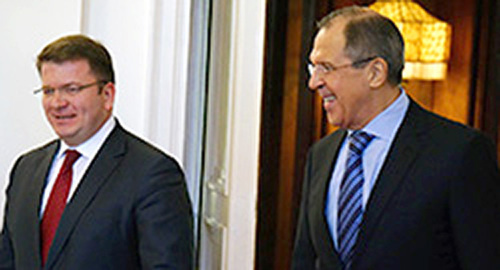 Министр иностранных дел Южной Осетии Д.Г.Санакоев и Министр иностранных дел России С.В. Лавров, и Фото: http://www.mid.ru/bdomp/sitemap.nsf