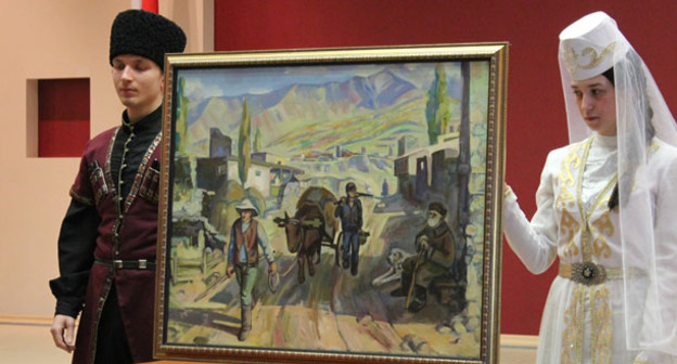 Первый благотворительный аукцион в поддержку активной творческой молодежи. На снимке: картина Зарины Гобозовой  "Сельские будни". Владикавказ, 12 марта 2015 г. Фото Эммы Марзоевой для "Кавказского узла"