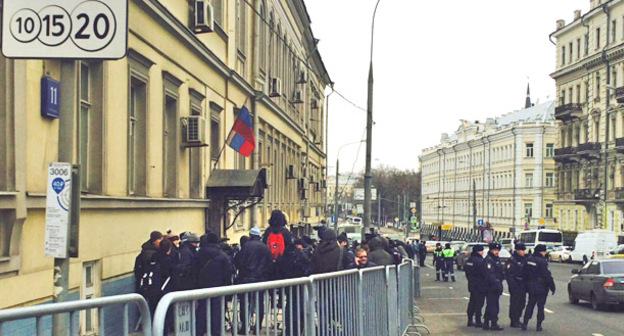 Здание Басманного суда Москвы. 8 марта 2015 г. Фото корреспондента "Кавказского узла"