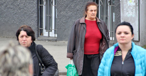 Жители Владикавказа. Фото Ахмеда Альдебирова для "Кавказского узла"