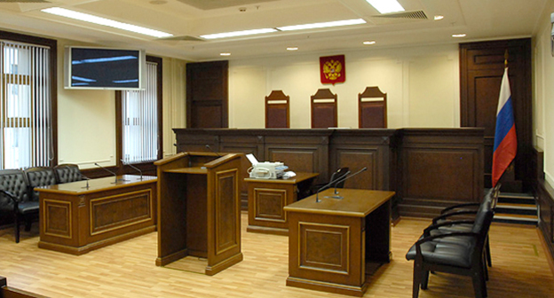 Зал заседаний ВС России. Фото: http://www.vsrf.ru/galleria/images/2/14.JPG