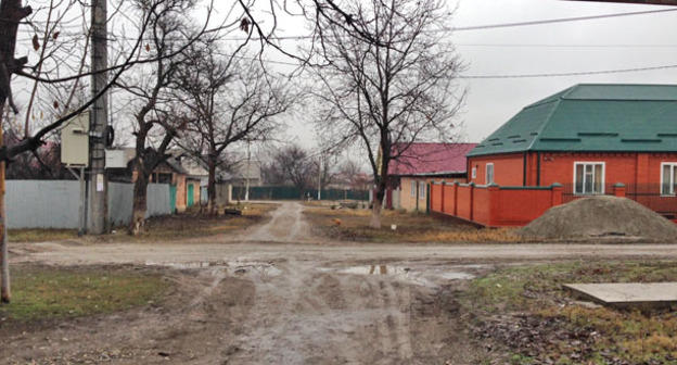 Частный сектор в Октябрьском районе Грозного. Фото Ахмеда Альдебирова для "Кавказского узла"