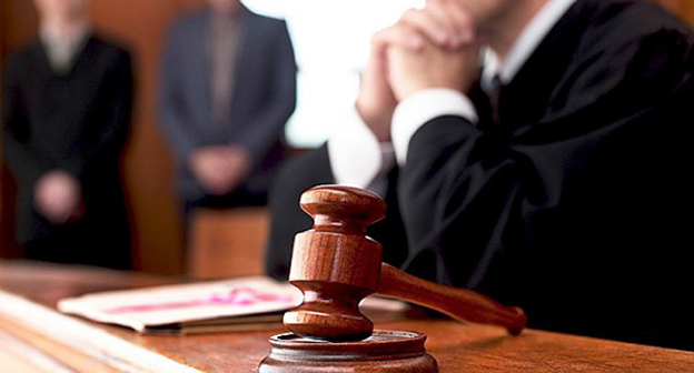 Молоток судьи. Фото: http://www.nofiscal.com/wp-content/uploads/2015/02/Ju-700x459.jpg