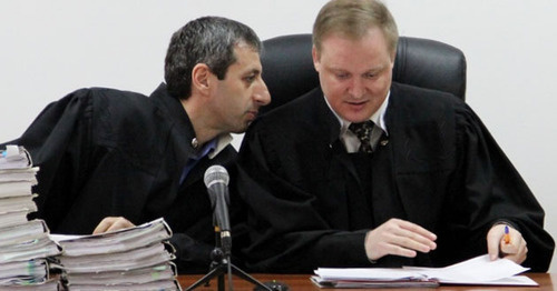 Судьи в зале Ставропольского крайсуда. Апрель 2015 г. Фото Магомеда Туаева для "Кавказского узла"