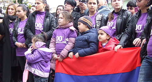 В акции принимали участи и дети.  Фото Ждиты Бадасян для "Кавказского узла"