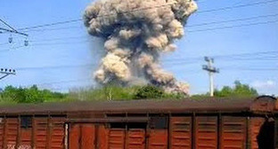 Взрыв на военном полигоне "Кузьминка", 28 апреля 2015 год. Фото: http://bloknot-rostov.ru/news/dlya-tusheniya-pozhara-na-voennom-poligone-pod-ros-595132