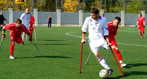 Игроки чеченской команды "Ламан Аз". Фото: Казбек Вахаев http://chechensport.com/pobedit-sebya-pobedit-v-sporte-fka-l/