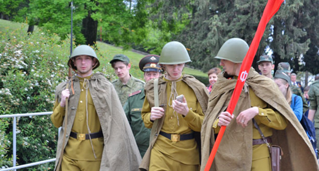 Участники мероприятий в День Победы. Сочи, 9 мая 2015 г. Фото Светланы Кравченко для "Кавказского узла"