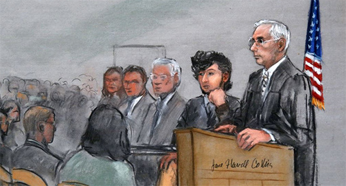 На рисунке Джохар Царнаев в зале суда. Фото: http://www.golos-ameriki.ru/content/tsarnaev-verdict/2711629.html