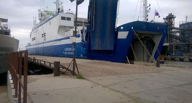 Паром "Олимпиада" Керченской переправы. Фото Анны Грицевич для "Кавказского узла"