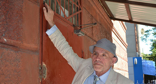 Вход в здание, где располагается отдел по борьбе с экстремизмом. Фото Светланы Кравченко