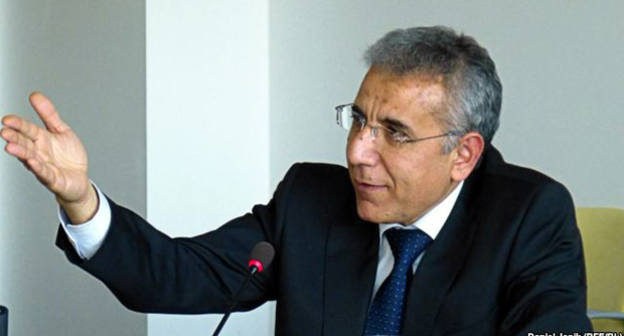 Интигам Алиев. Фото Daniel Janik, rfe/rl,  http://www.radioazadlyg.org/content/news/27041126.html