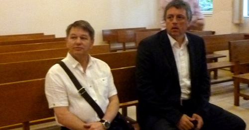 Сергей Павленко (справа) со своим адвокатом в зале суда. Сочи, 29 мая 2015 г. Фото Светланы Кравченко для "Кавказского узла"