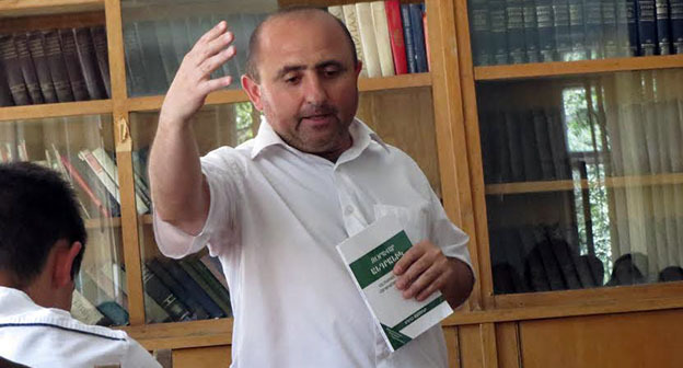  Эксперт Исследовательского Центра "Ани", журналист Татул Акопян.  Нагорный Карабах, Степанакерт, 12 июня 2015 год. Фото Алвард Григорян для "Кавказского узла"