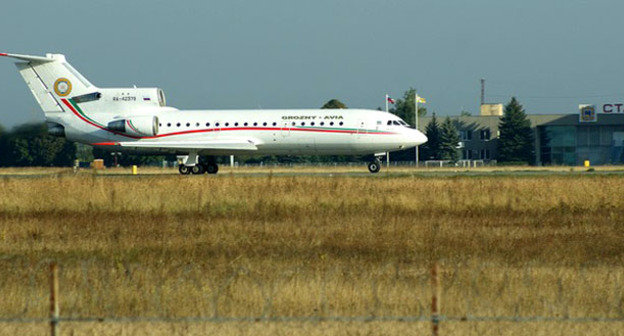 Самолет авиакомпании "Грозный-Авиа". Фото: Алексей Кутепов https://ru.wikipedia.org/