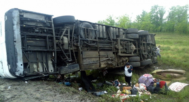 На месте ДТП. Фото: http://www.34.mchs.gov.ru/operationalpage/operational/item/2892862/