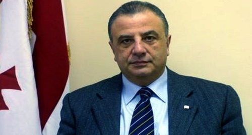 Теймураз Шарашенидзе. Фото: http://aze.az/news_posol_gruzii_uhodyaschiy_114042.html Теймураз Шарашенидзе. Фото: http://aze.az/news_posol_gruzii_uhodyaschiy_114042.html