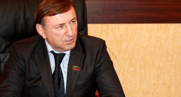 Эсенбулат Магомедов. Фото http://www.dagopp.ru/