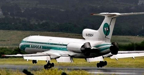 Самолет авиакомпании "Алроса". Фото http://www.avsim.su/