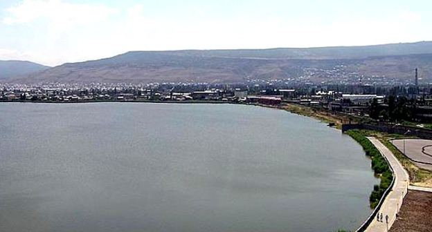 Озеро Ак-Гель. Махачкала. Фото bagatyrovkazim http://wikimapia.org/