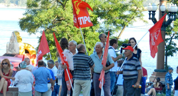 Марш против ухудшения социально-экономического положения жителей Волгоградской области. Волгоград, 24 июля 2015 г. Фото Татьяны Филимоновой для "Кавказского узла"
