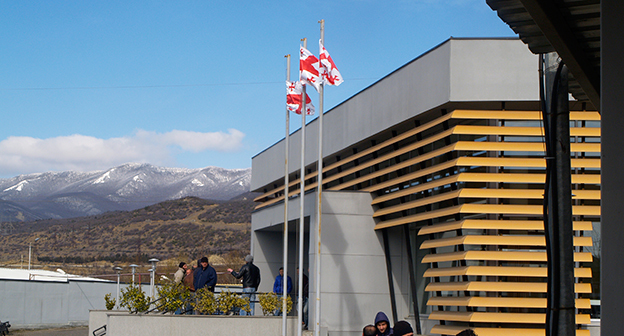 Здание бюро пропусков тюрьмы №8 в Глдани. Тбилиси. Фото Беслана Кмузова для "Кавказского узла"