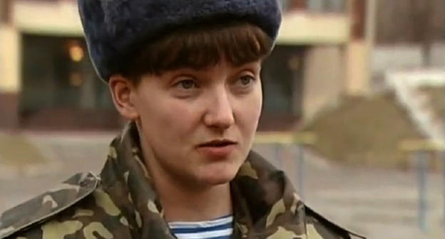 Надежда Савченко. Фото: https://ru.wikipedia.org/wiki/Савченко,_Надежда_Викторовна#/media/File:Nadiya_Savchenko.jpg