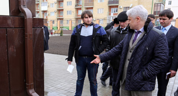 Муслим Хучиев (на переднем плане). Фото http://chechnyatoday.com/content/view/276907