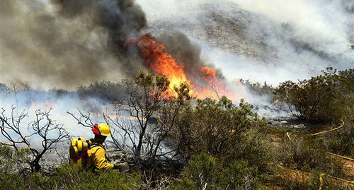 Ликвидация пожара. Фото: http://ulu.az/ru/?p=39707