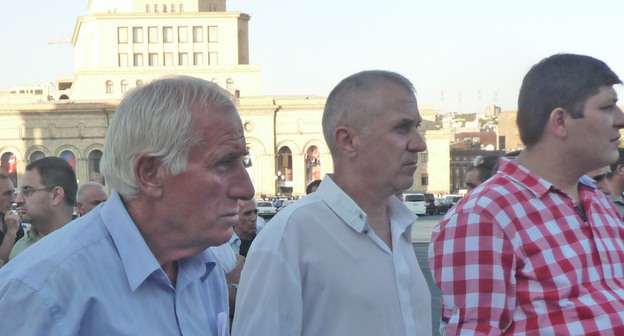 Акция протеста движения "Вставай, Армения!". Ереван, 4 сентября 2015 г. Фото Армине Мартиросян для "Кавказского узла"