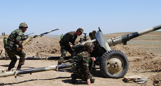 Военные учения. Фото пресс-службы Минобороны Азербайджана