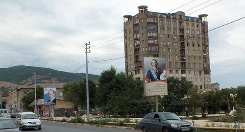 Улица Буйнакского - одна из центральных в Дербенте. Фото Патимат Махмудовой для "Кавказского узла"