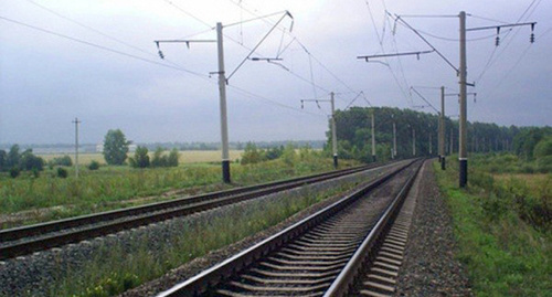 Железнодорожные пути. Фото: http://bloknot-krasnodar.ru/news/na-kubani-passazhirskiy-poezd-sukhum-moskva-protar-633762