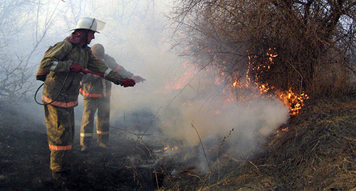 Тушение лесного пожара. Фото: http://34.mchs.gov.ru/