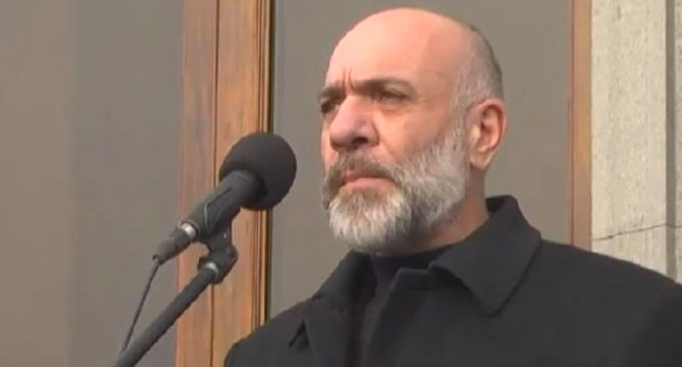 Смбат Акопян. Фото http://www.replik.am/arm/index.php?id=67371