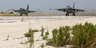 Самолёты ВВС России на аэродроме в Сирии. Фото: http://mil.ru/