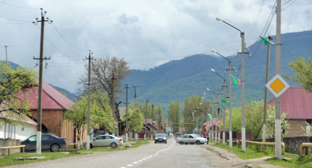 Улица в селе Ведено. Чечня. Фото Магомеда Магомедова для "Кавказского узла"