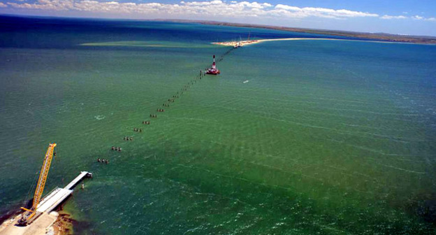 Строительство моста через Керченский пролив. Фото http://most-kerch.org/mery-po-oxrane-okruzhayushhej-sredy-pri-stroitelstve-mosta/