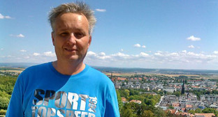 Борис Батый. Фото: http://www.donnews.ru/Rostovchanin-poprosil-politicheskoe-ubezhische-v-Germanii_21538?utm_medium=twitter&utm_source=twitterfeed Борис Батый. Фото: http://www.donnews.ru/Rostovchanin-poprosil-politicheskoe-ubezhische-v-Germanii_21538?utm_medium=twitter&utm_source=twitterfeed