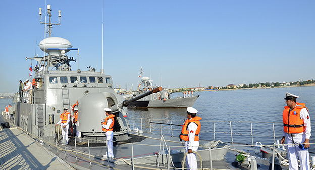 Ракетный катер ВМС Ирана. Фото Михаила Варлашина, http://astra-novosti.ru/wp-content/uploads/2013/06/DSC0020.jpg